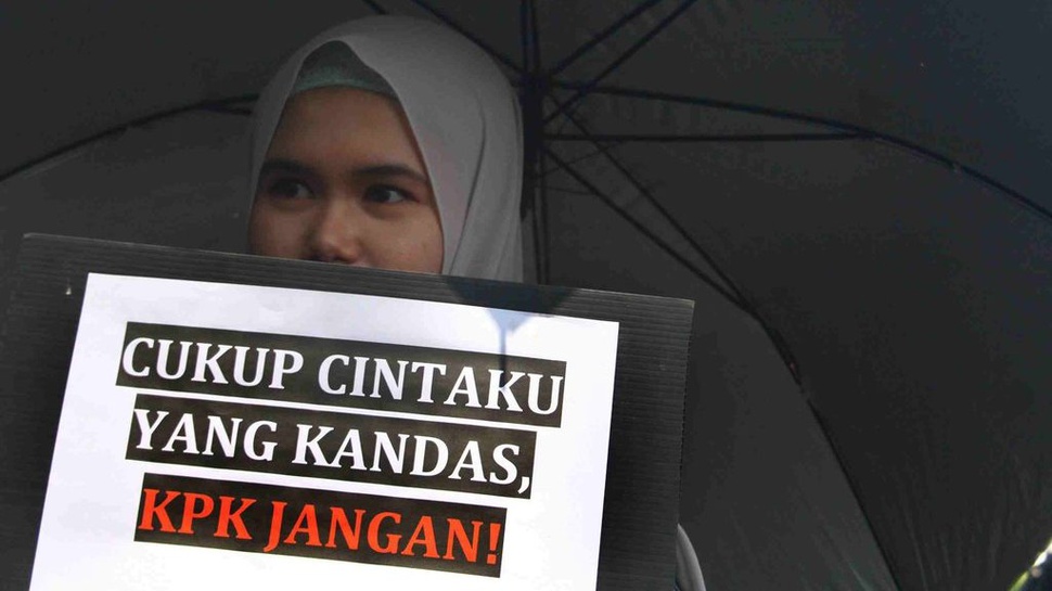 KPK Bentuk Tim Transisi, ICW: Karena Tak Dilibatkan Revisi UU KPK