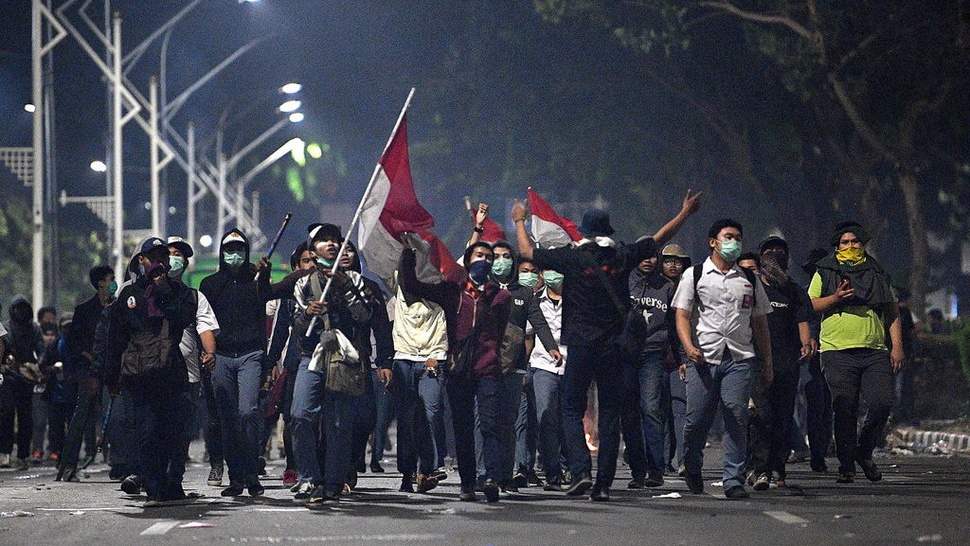 Demo Mahasiswa Hari Ini di Jakarta, Jogja, Solo, Semarang, & Madura