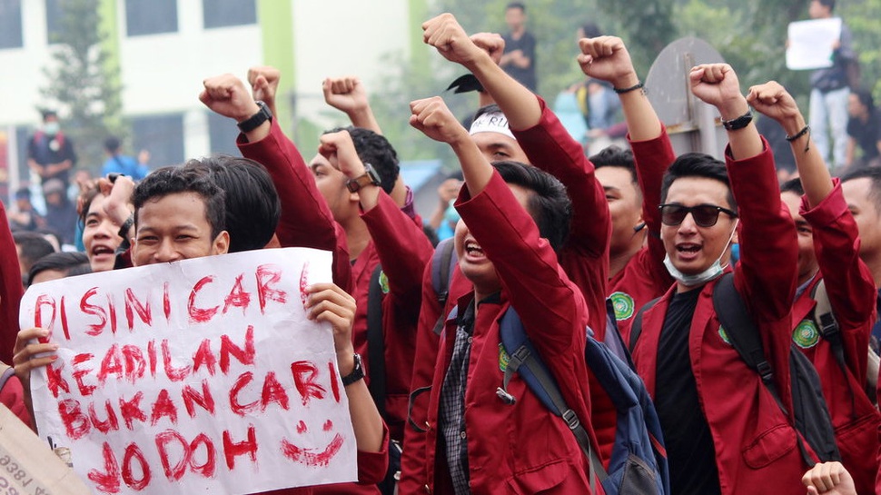 Menristekdikti Ancam SP2 Rektor yang Terlibat Demo Mahasiswa