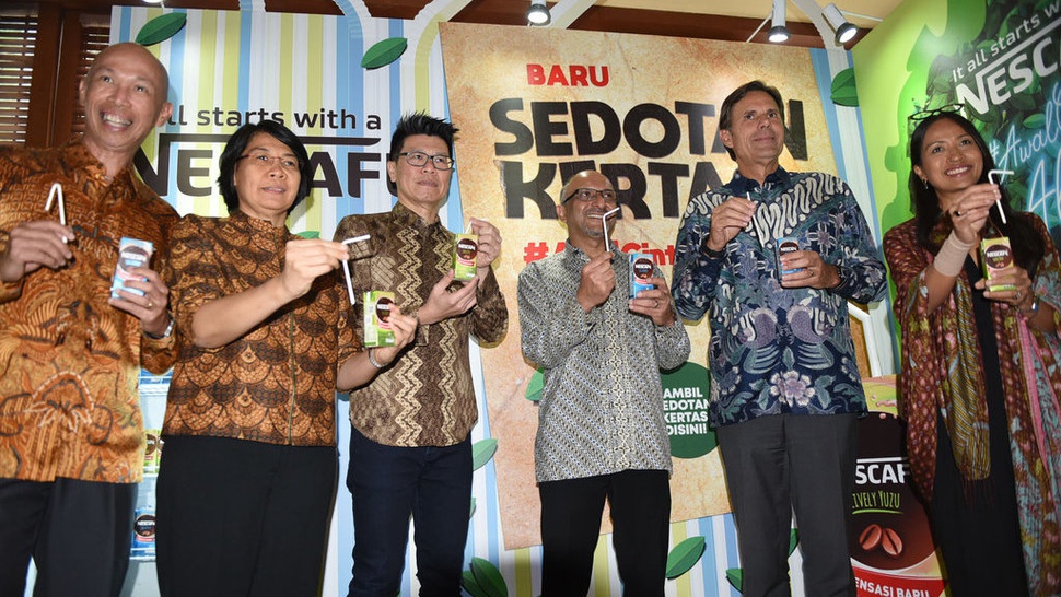 Peluncuran Sedotan Kertas Tekuk Pertama di Indonesia