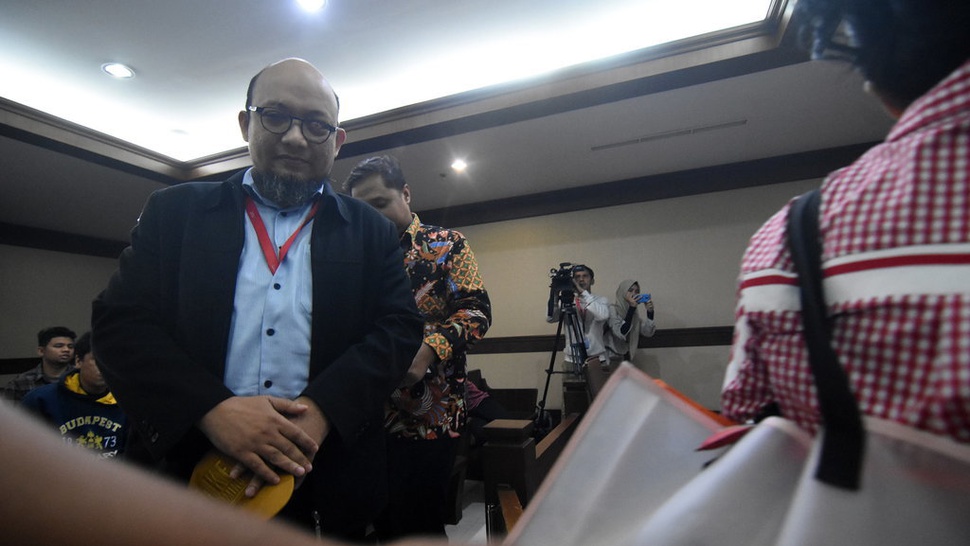 Respons Novel Baswedan Soal Laporan Dewi Tanjung ke Polda Metro