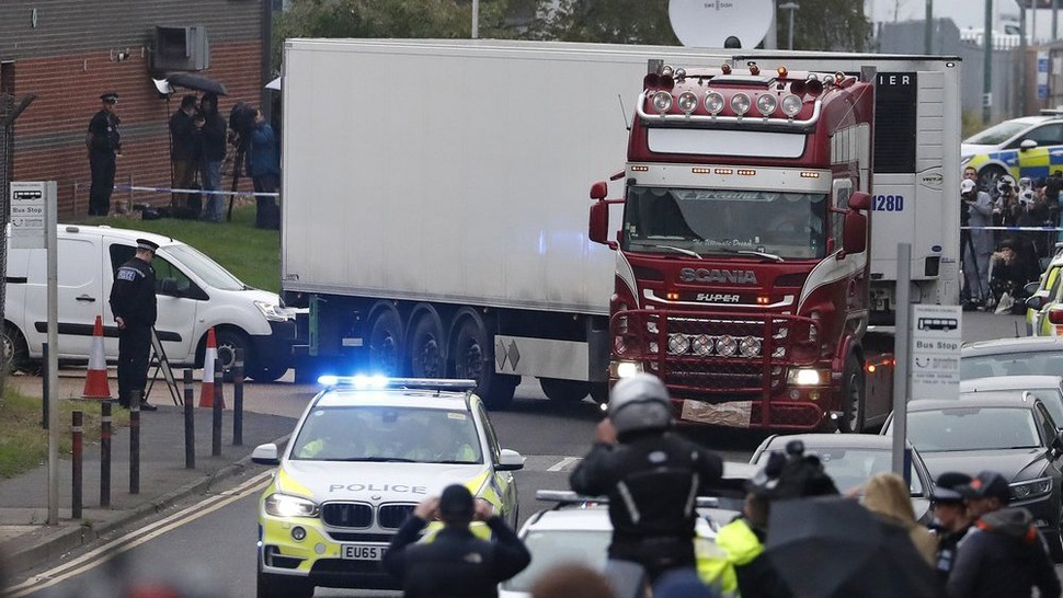 Sopir Jadi Tersangka Pembunuhan 39 Orang dalam Truk di Inggris