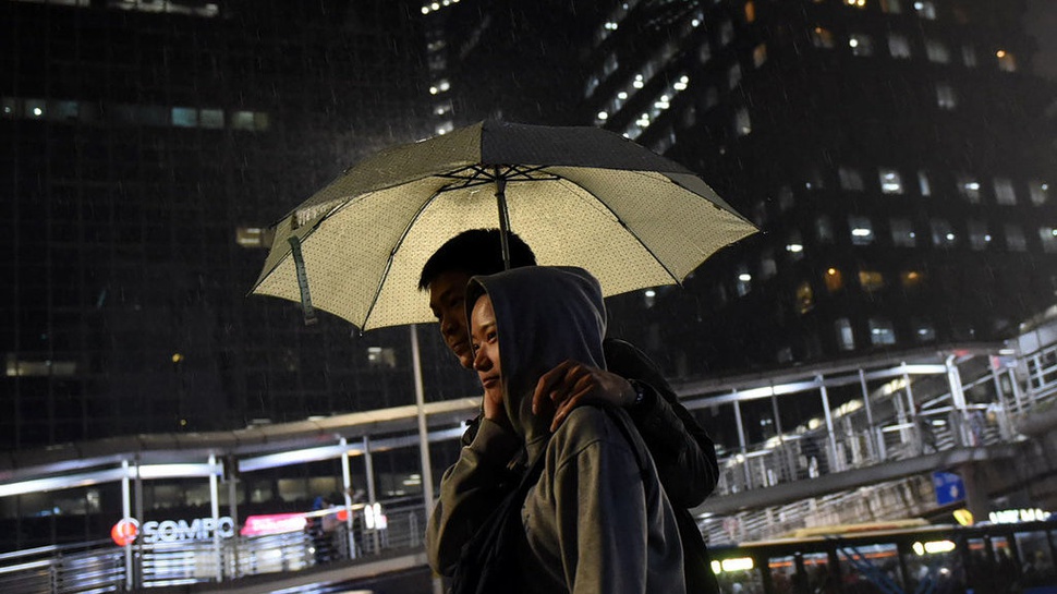 Prakiraan Cuaca Hari Ini: Jakarta Diprediksi Hujan Disertai Petir