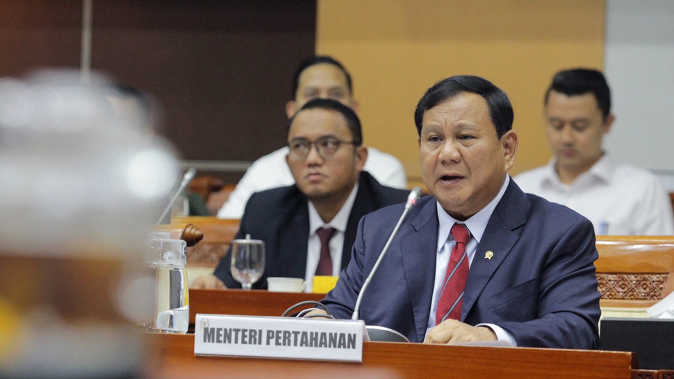 Beranikah Prabowo Tepati Janji Pulangkan Rizieq Shihab dari Saudi?