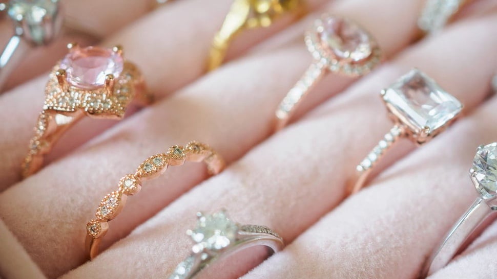 Harga Perhiasan UBS 3 September: Cincin, Kalung dan Gelang Emas