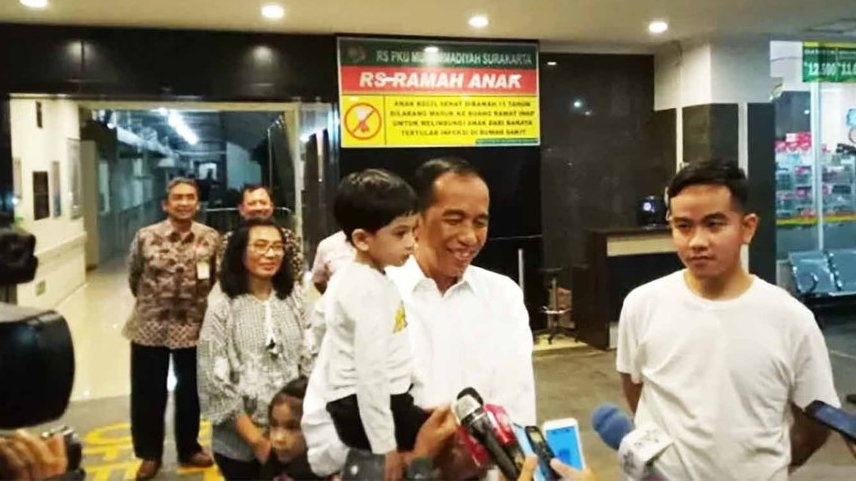 Sejarah Keluarga Jokowi: dari Lurah, Pedagang, hingga Politikus