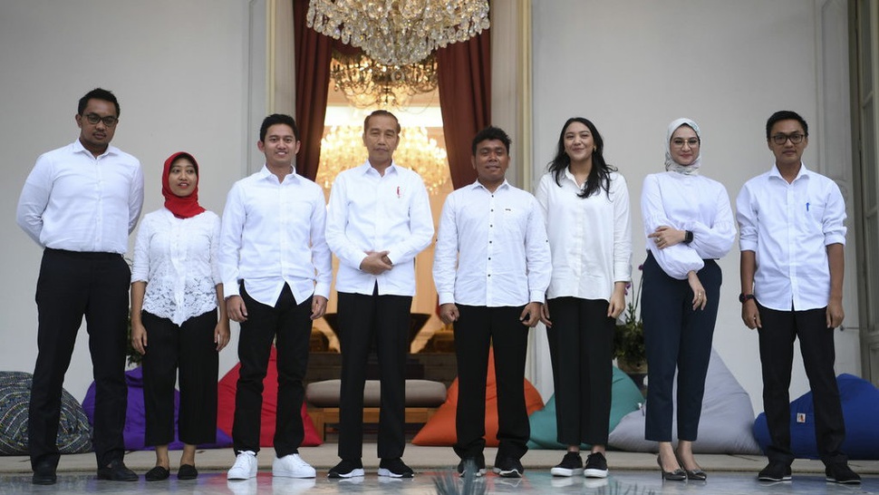 Rekam Jejak Staf Khusus Jokowi: Putri Tanjung, Angkie Yudistia, dll