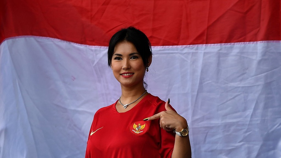 Final SEA Games 2019: Maria Ozawa Dukung Timnas U23 Indonesia Juara