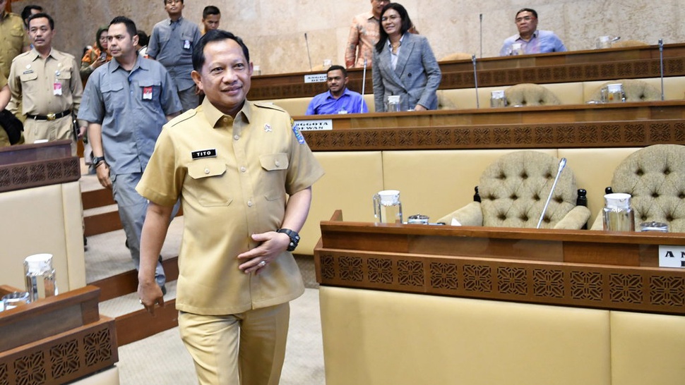 Tito Karnavian Minta Sri Mulyani Tambah Anggaran Blangko E-KTP