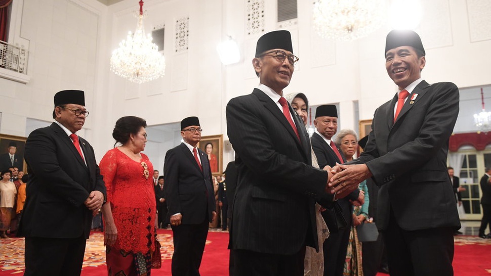 Jokowi Tunjuk Wiranto Jadi Ketua Wantimpres