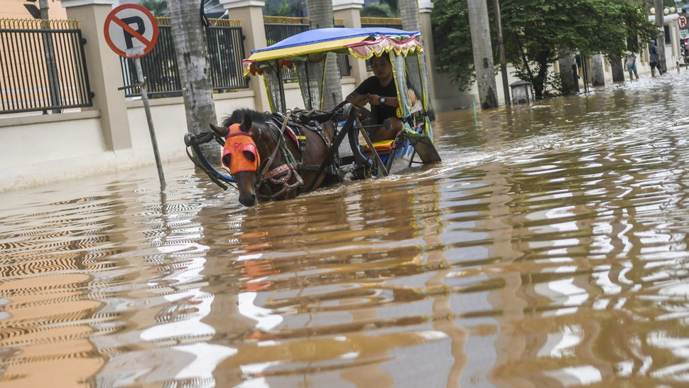 PUPR: Prasarana Pengendalian Banjir DKI Terhambat Pembebasan Lahan