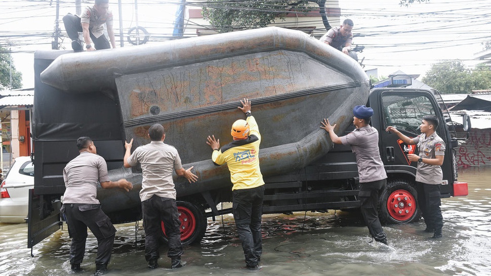 Update Banjir Jakarta Awal 2020: Ruas Jalan Jaksel Bisa Dilalui