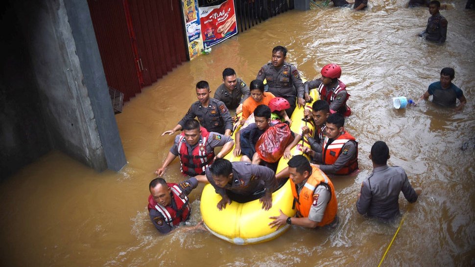 Warga Cipinang Melayu Masih Perlu Layanan Kesehatan Usai Banjir DKI