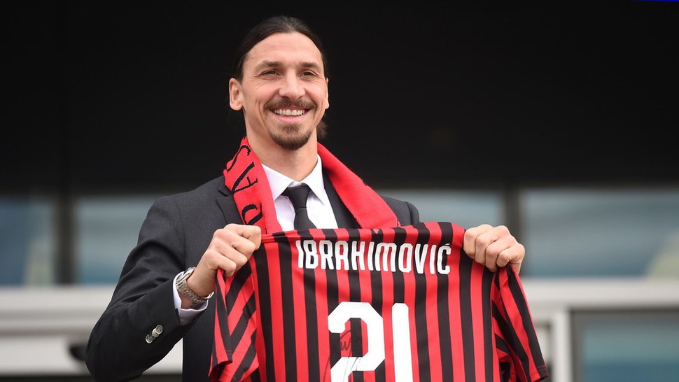 Transfer Liga Italia: Zlatan Ibrahimovic Bertahan di AC Milan