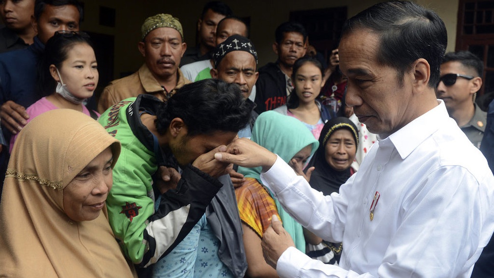 Jokowi Pilih Tanaman Vetiver untuk Cegah Banjir di Kawasan Hulu