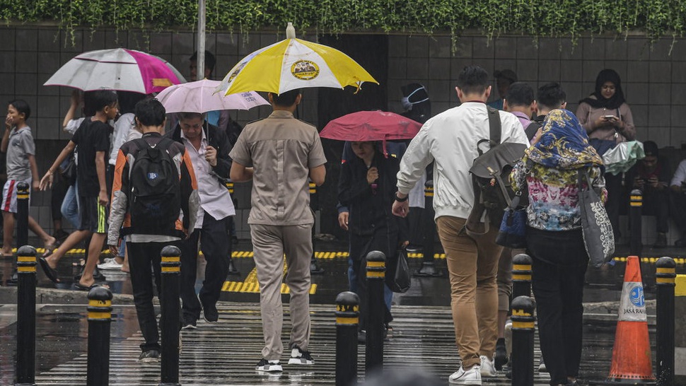 Prakiraan Cuaca BMKG: Jakarta Berpotensi Hujan Lebat Sabtu Ini