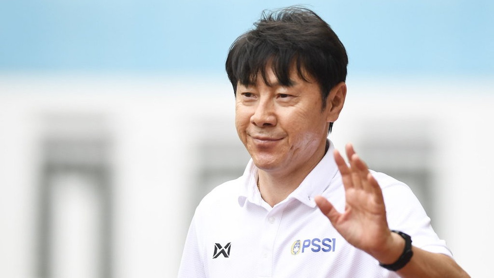 Menpora: Shin Tae-yong Tetap Latih Timnas Meski Tak Bawa Piala AFF