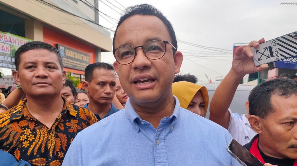 Gerindra Keluhkan Anies Absen Rapat Banjir, Demokrat Sindir Jokowi