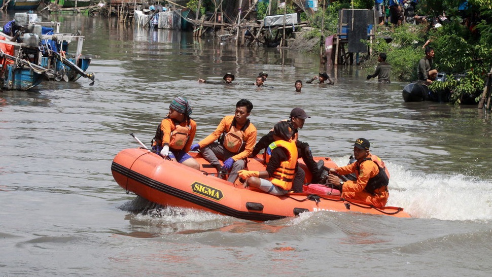 Tim SAR Lanjutkan Pencarian Remaja Tenggelam di Sungai Batanghari