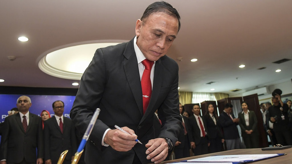 Ketua Umum PSSI Angkat 2 Jenderal TNI Sebagai Staf Khusus