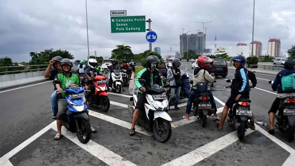 Daftar Jalan Tol yang Boleh Dilalui Motor di Jakarta karena Banjir