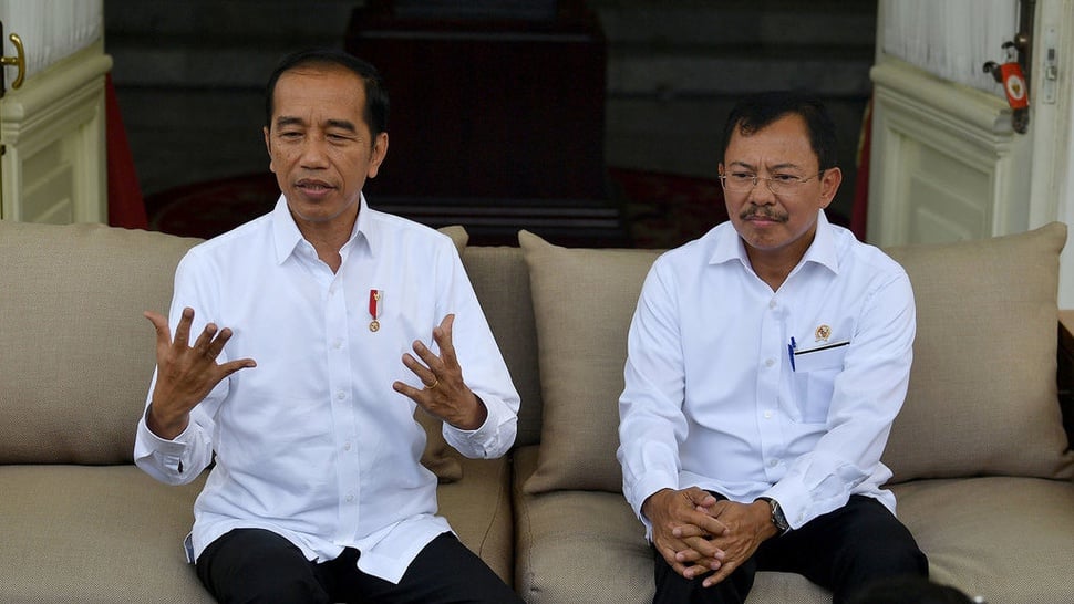 Jokowi Minta Menkes Terawan Cepat Rampungkan Aturan PSBB di Daerah