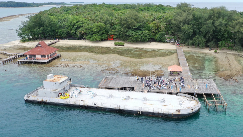 Pemindahan ABK Diamond Princess ke Pulau Sebaru Kecil