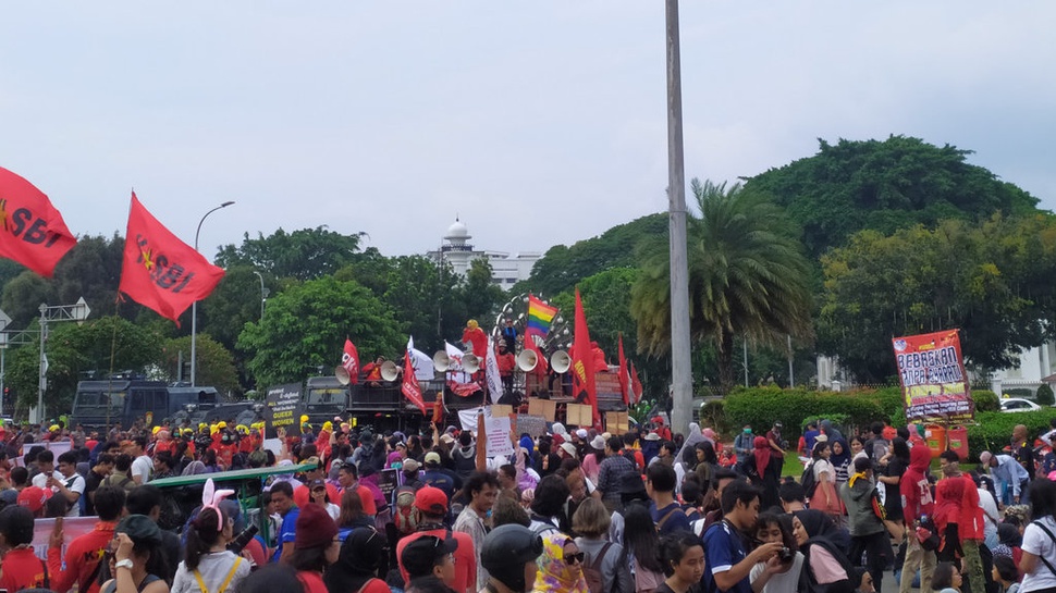 Women's March Jakarta 2020: Bergerak Mendobrak Dinding Patriarki