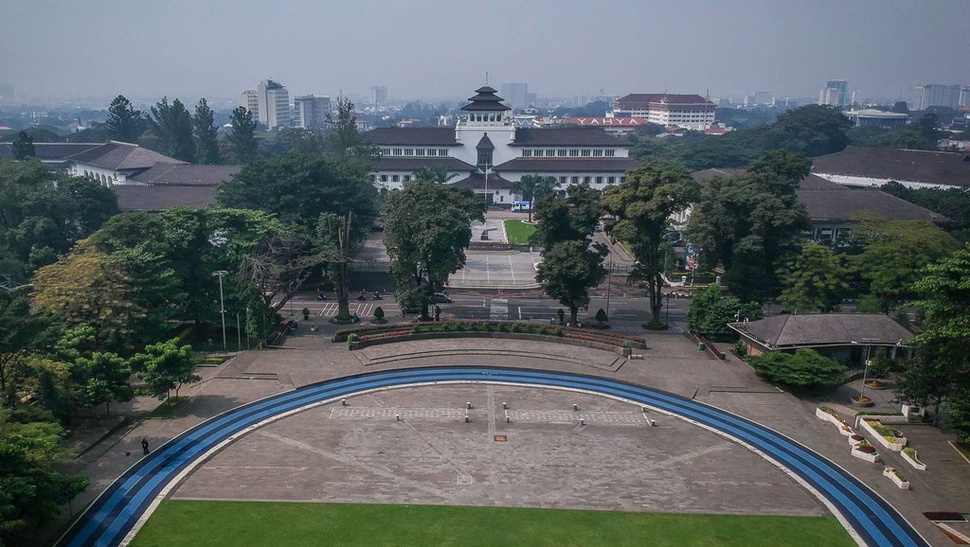 Lapangan Gasibu Ditutup Sementara Jelang Perayaan HUT ke-79 RI