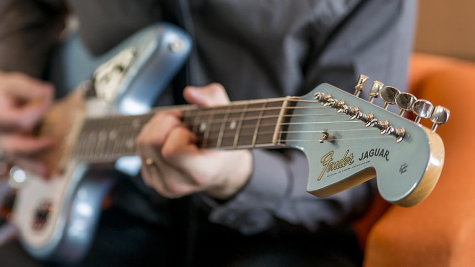 Fender Sediakan Layanan Belajar Gitar Gratis Selama Pandemi Corona