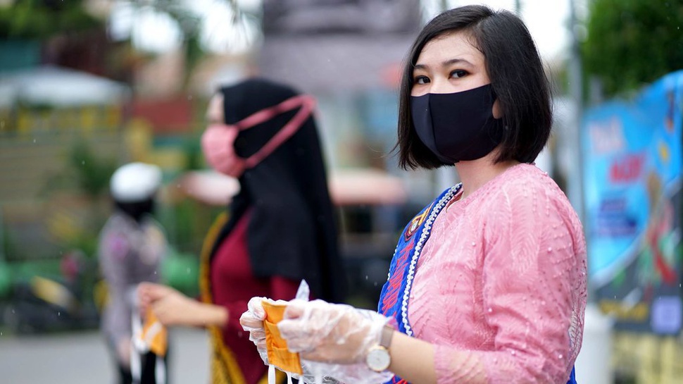Anies: Denda Rp250 Ribu Berlaku Setelah Pembagian Masker Rampung