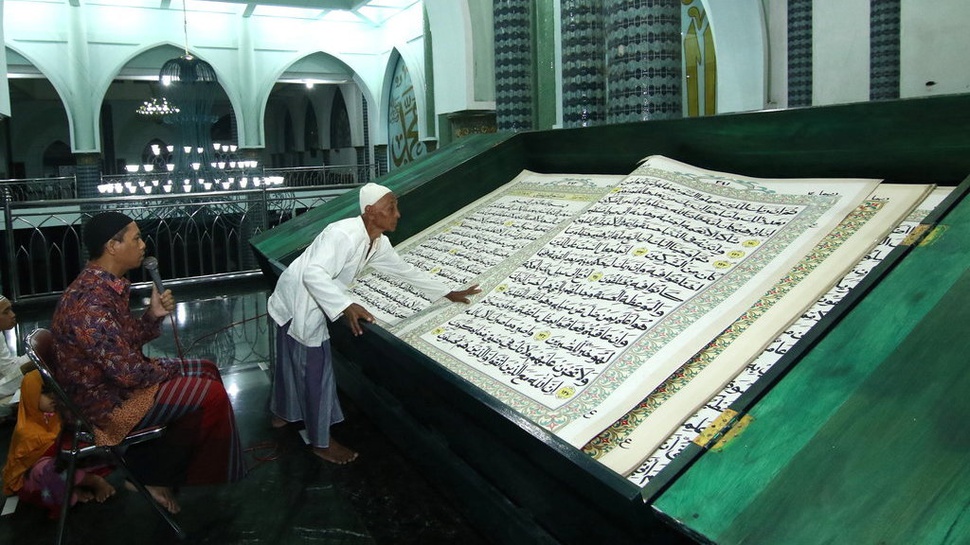 55 Nama Lain Al Quran dan Artinya: Al Rahman hingga Al Kitab