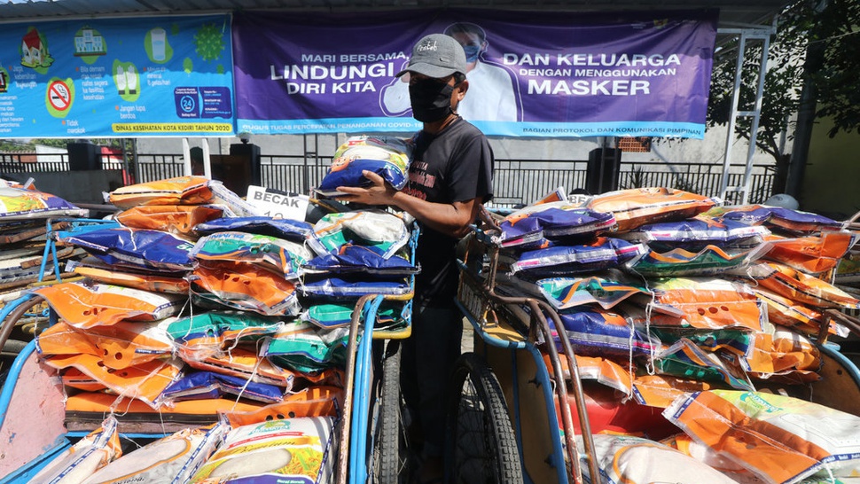 Warga Surabaya yang Sudah Meninggal Masih Terdata Penerima Bansos