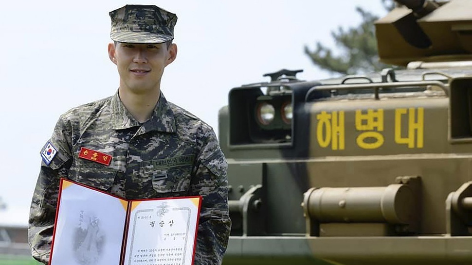 Cerita Pengalaman Son Heung-Min Ikut Wajib Militer di Korea Selatan