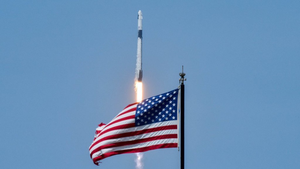 Akankah SpaceX Mengakhiri Dominasi Soyuz di Luar Angkasa?