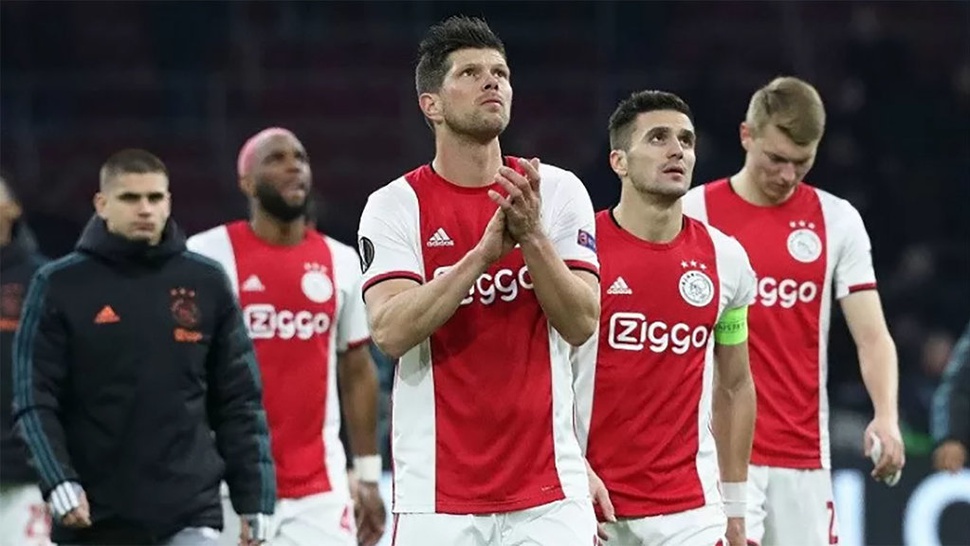 Bursa Transfer 2020: Huntelaar Resmi Perpanjang Kontrak di Ajax