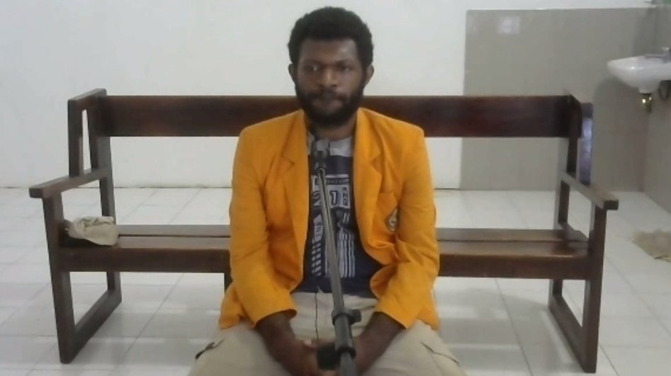Mahasiswa Pendemo Rasisme Hengki Hilapok Divonis 10 Bulan Penjara