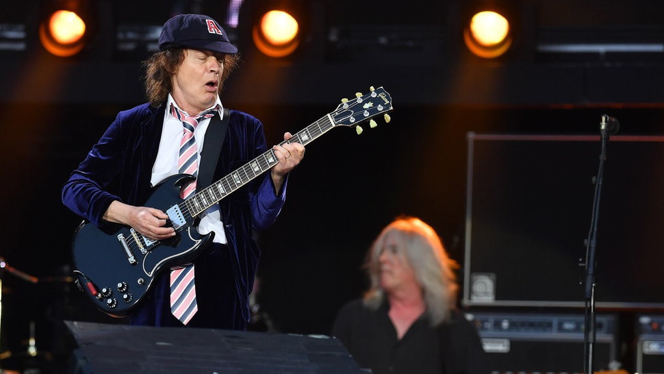 AC/DC Dikabarkan Kembali Reuni dengan Formasi Vokalis Brian Johnson