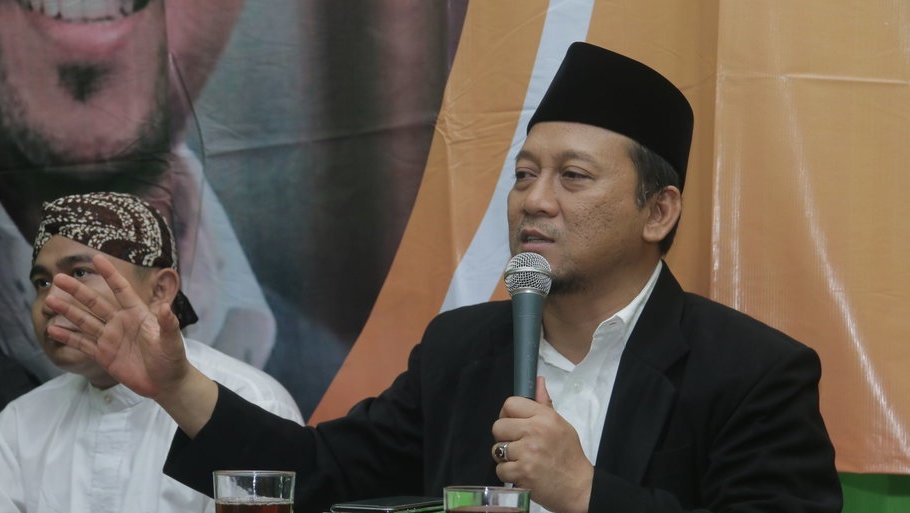 Gus Hilmy Kritik Sikap Kemendikbud soal Mundurnya NU & Muhammadiyah