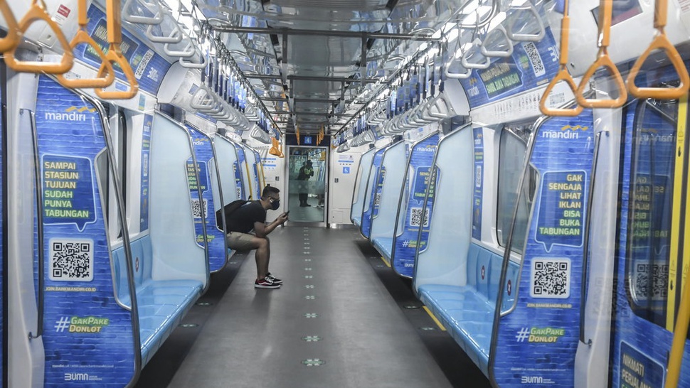 Jam Operasional MRT Jakarta per 11 Maret: Jaga Jarak Masih Berlaku