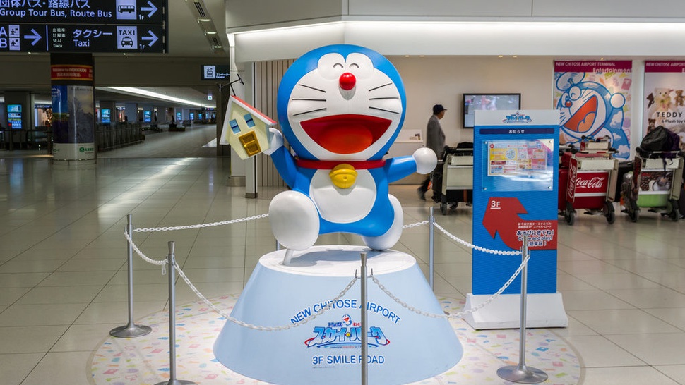 Gambar Doraemon Terpampang di Kereta Tokyo Sepanjang 8 Gerbong