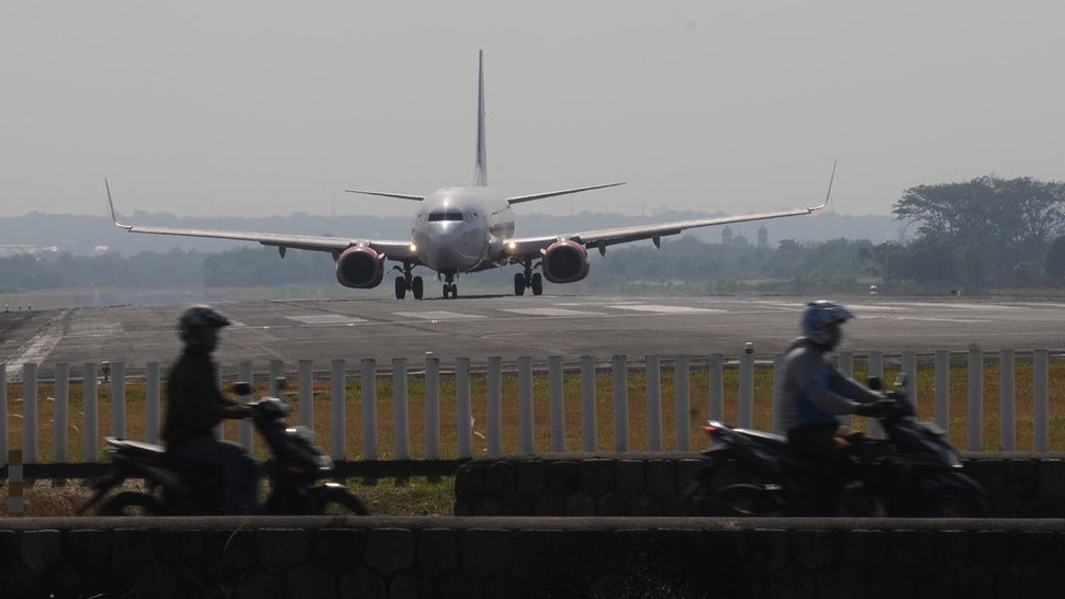 Penyebab Pesawat Mendarat Darurat di Bandara Adi Soemarmo Hari Ini