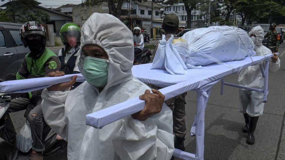 Bulan Ketujuh Pandemi, Strategi 3T Jokowi 