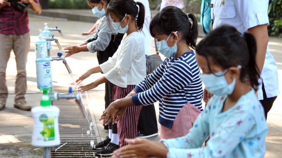 Pakar Kesehatan: Tetap Cuci Tangan Meski Pandemi Sudah 9 Bulan