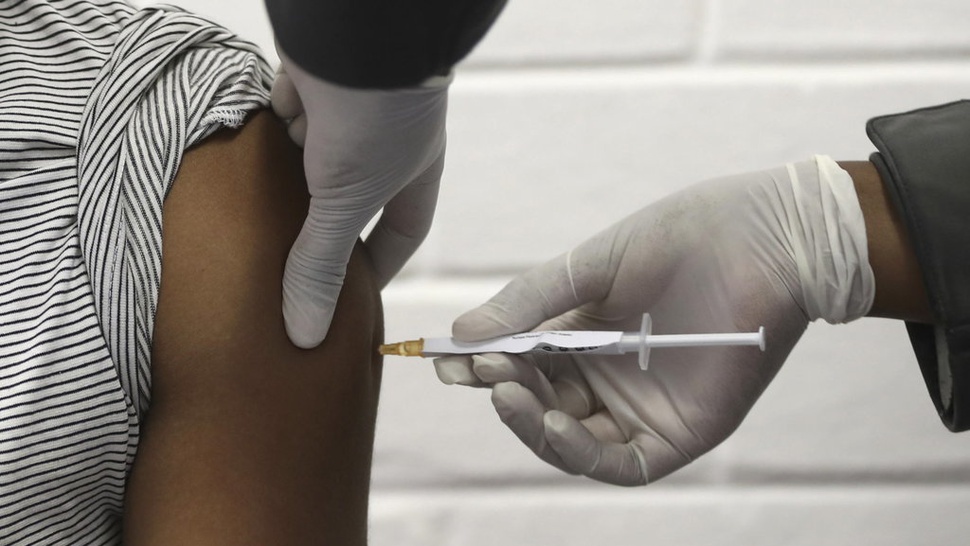 Tanpa Vaksin & Imunisasi Manusia Tak Bisa Menang Perang Lawan Virus