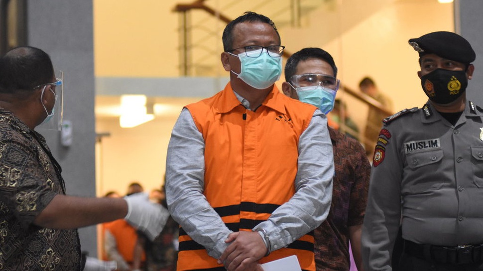 Edhy Prabowo Diduga Beli Tas LV & Jam Rolex dari Uang Hasil Korupsi