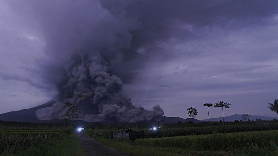 Gunung Semeru, Merapi, Ile Ape Rangkuman Kondisi Terkini 2 Desember