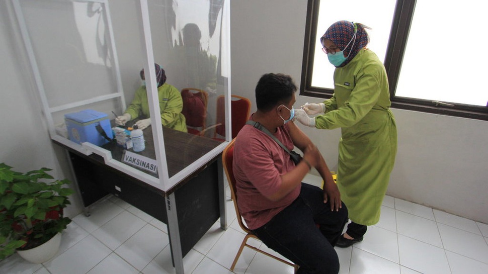 Vaksin Covid-19 Indonesia: Jadwal, Tahapan, dan Daftar Penerima