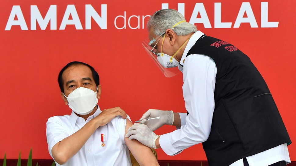 Jokowi Saat Disuntik Vaksin COVID-19: Tidak Terasa Sakit