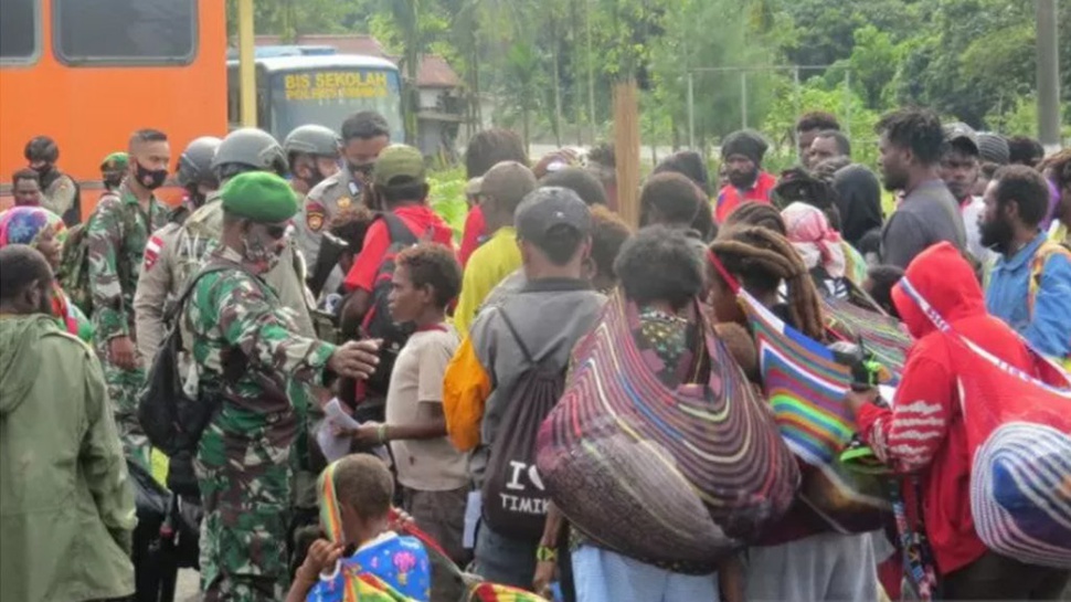 Warga Tembagapura Dipulangkan ke Rumah usai 10 Bulan Mengungsi